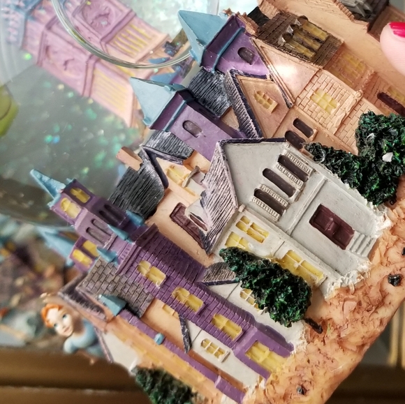 ❗Vintage Disney Peter Pan Anniversary 3D Snowglobe❗ - Picture 3 of 7